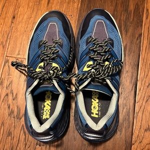 Hoka womens size 10 speedgoat 3